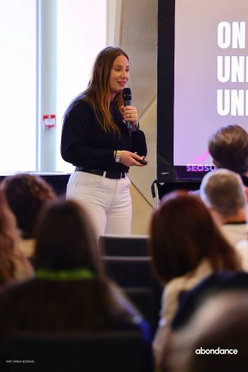Conférence Nelly KEMPF au SEO Summit 2025